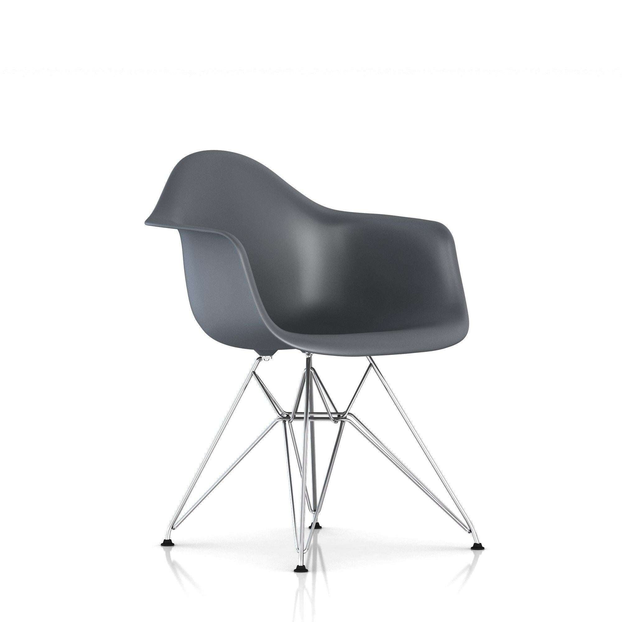 Herman Miller - Eames Molded Plastic Armchair Wire Base - Dining Chair 