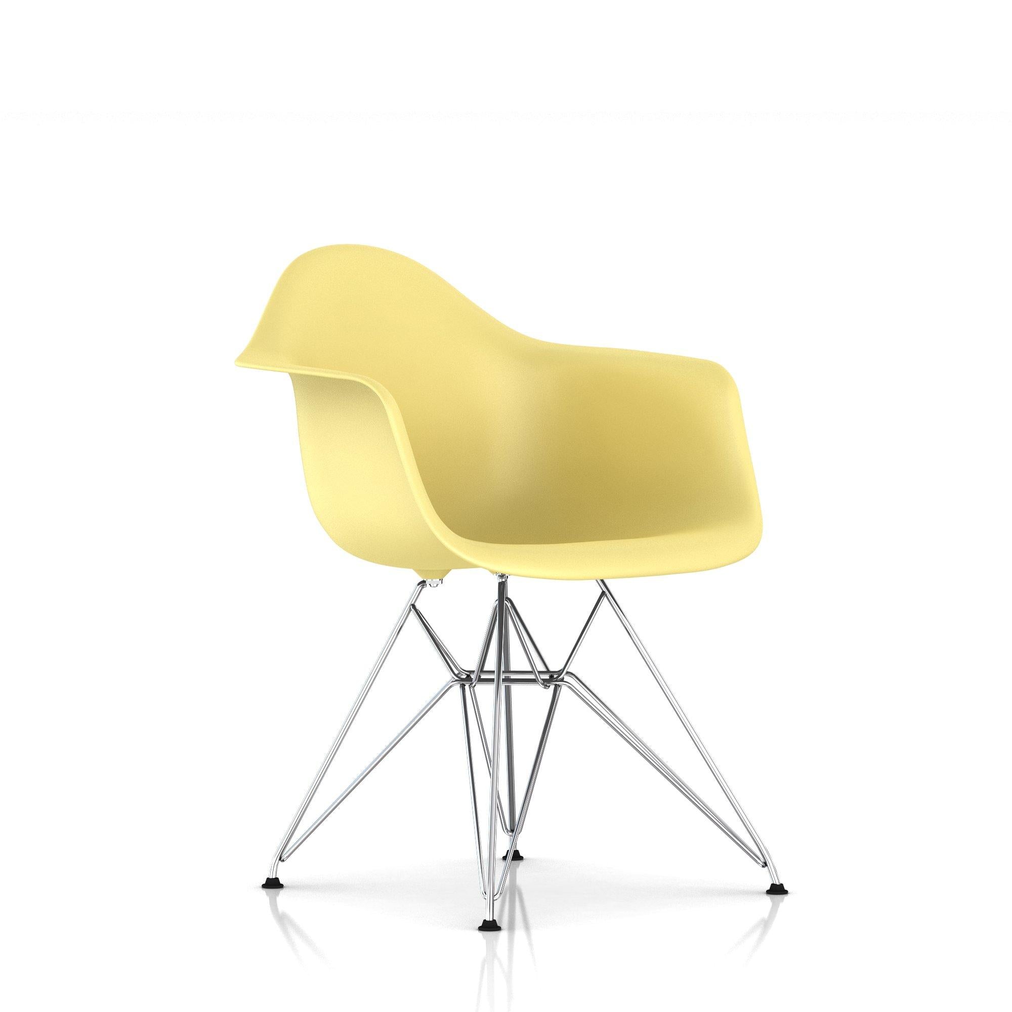 Herman Miller - Eames Molded Plastic Armchair Wire Base - Dining Chair 