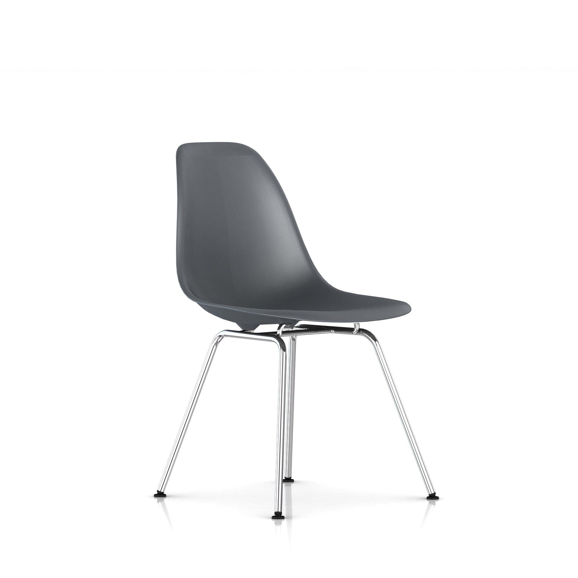 Herman Miller - Eames Molded Plastic Side Chair 4-leg Base - Dining Chair 