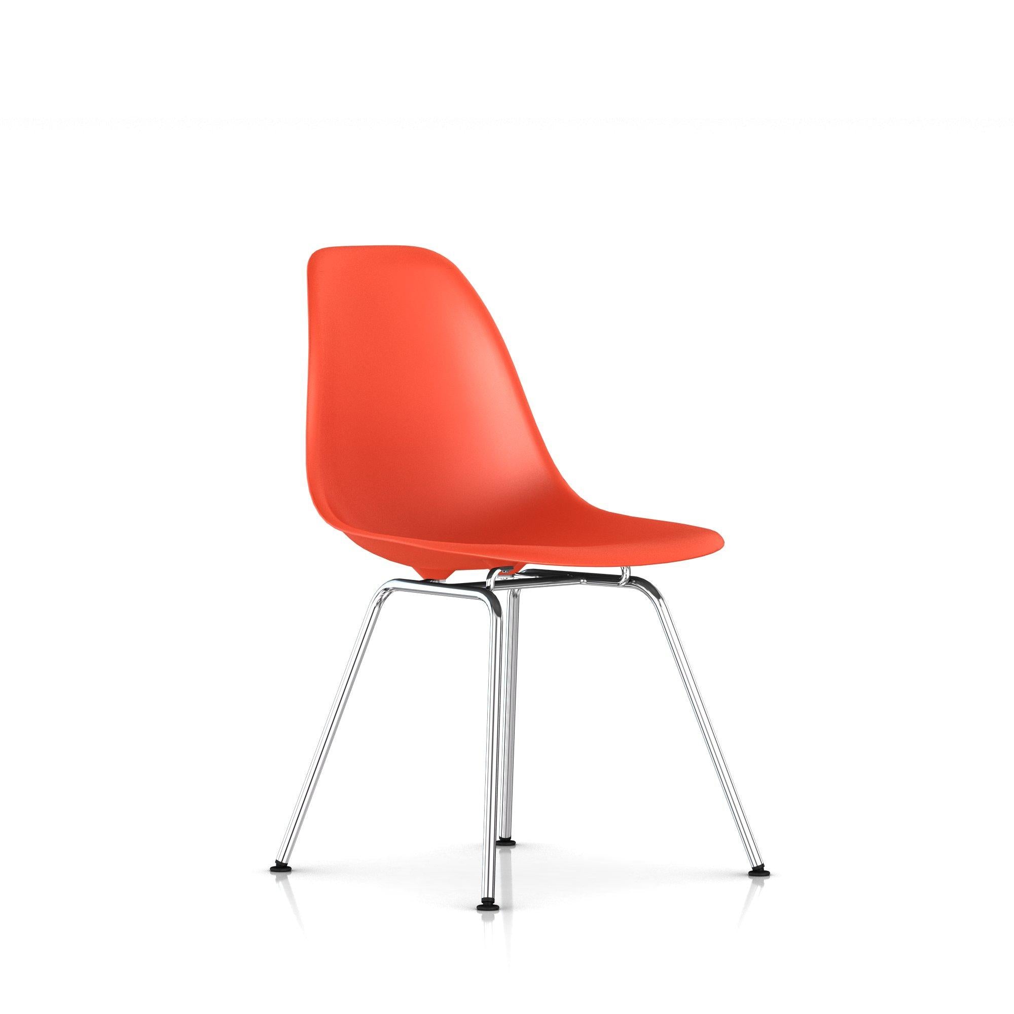 Herman Miller - Eames Molded Plastic Side Chair 4-leg Base - Dining Chair 