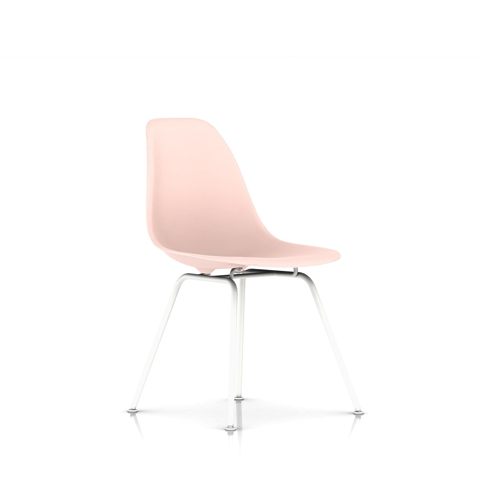 Herman Miller - Eames Molded Plastic Side Chair 4-leg Base - Dining Chair 