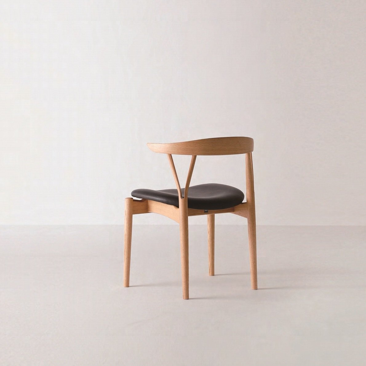 Nissin - PEACE Dining Chair - Dining Chair 