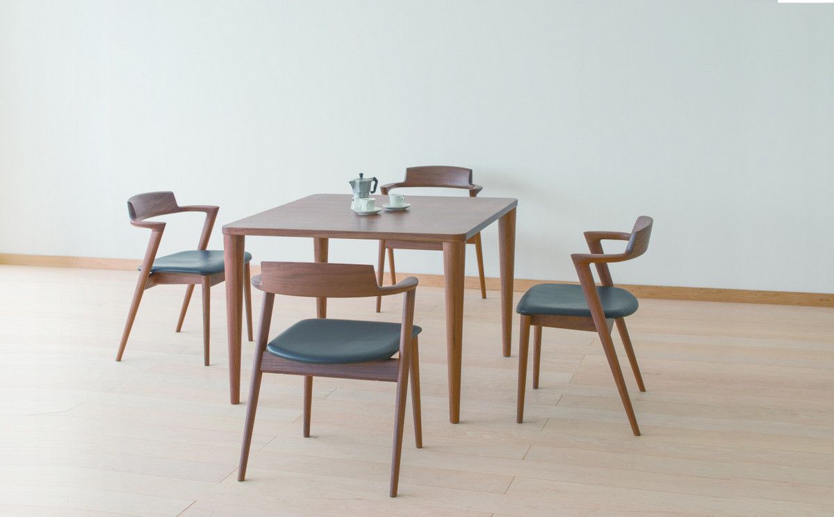 HIDA - SEOTO Arm Chair Walnut - Dining Chair 