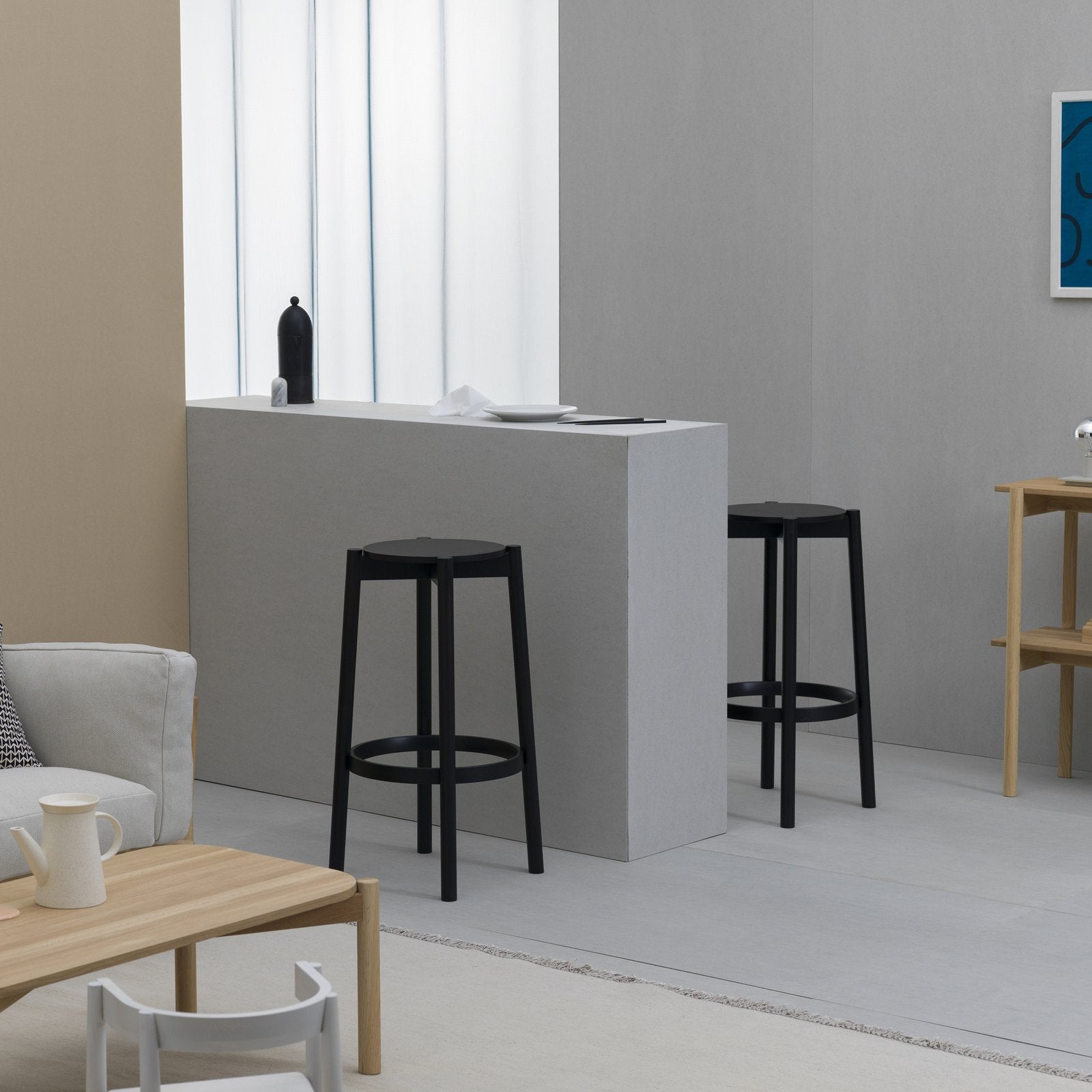 Karimoku New Standard - CASTOR BAR STOOL LOW black - Stool 