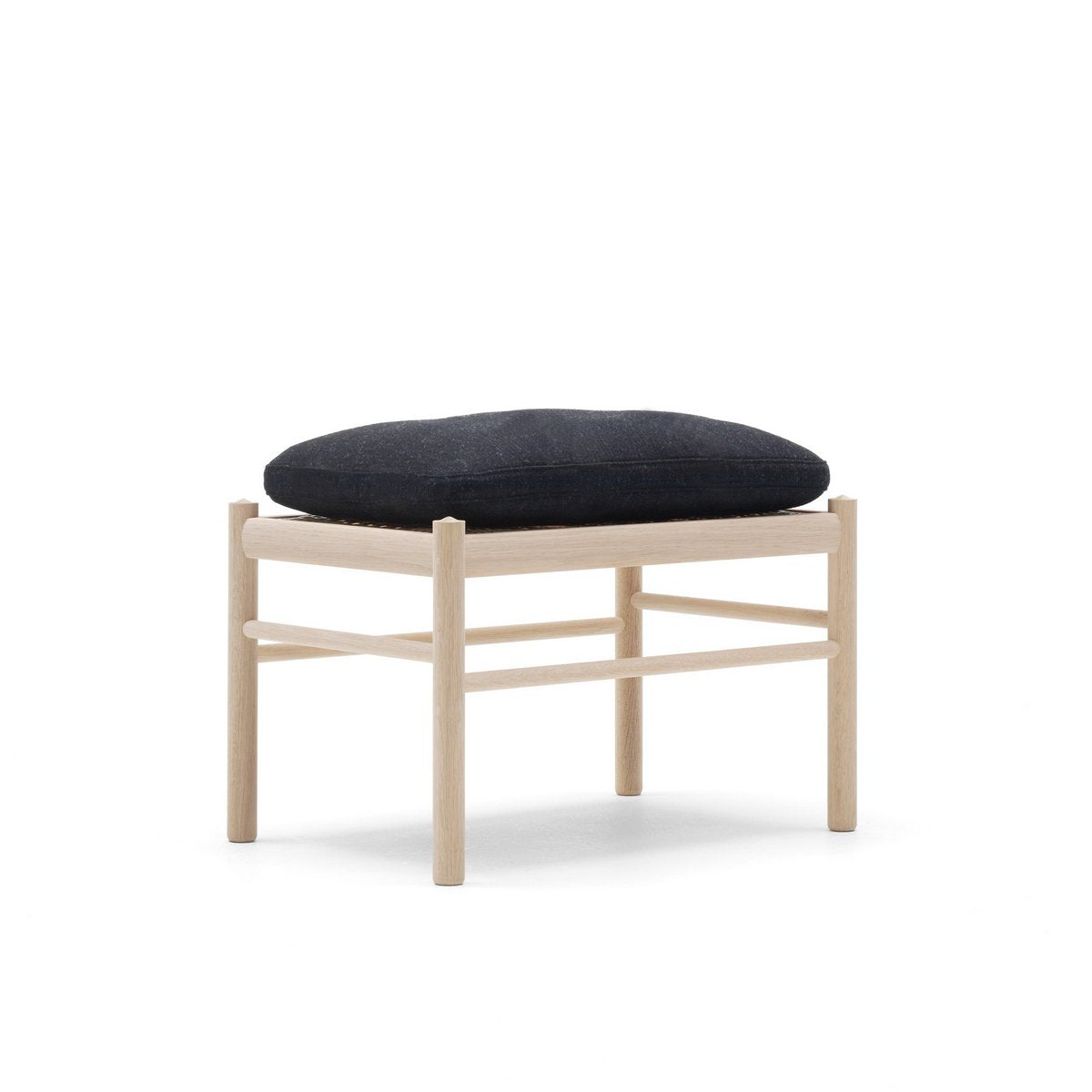 Carl Hansen & Son - OW149F Colonial Footstool - Stool 