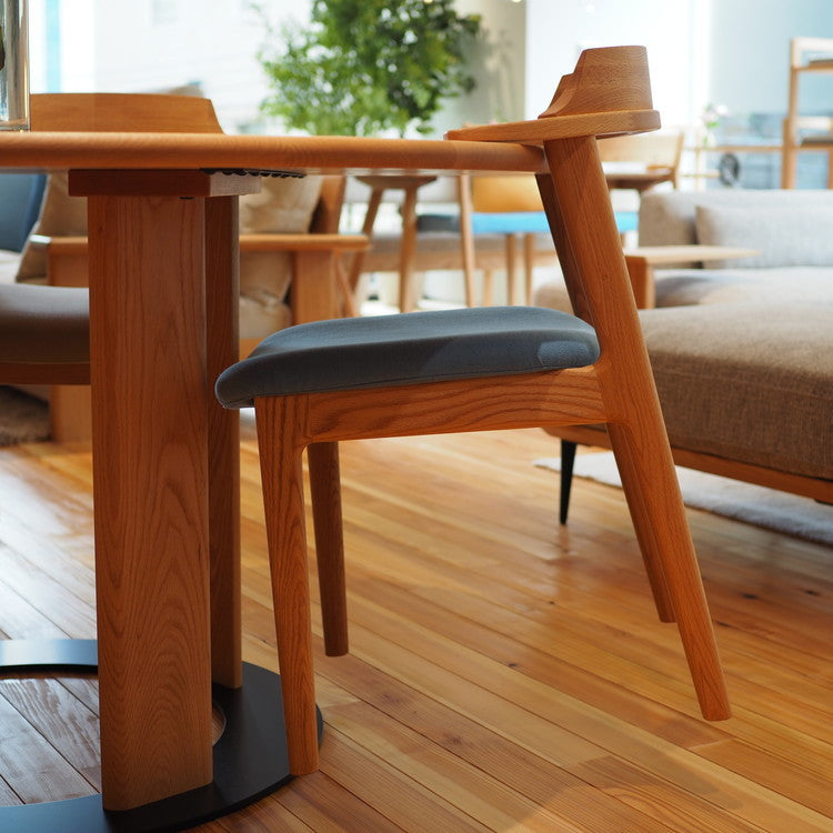 Nagano Interior - REAL arm chair DC355-1W - Dining Chair 