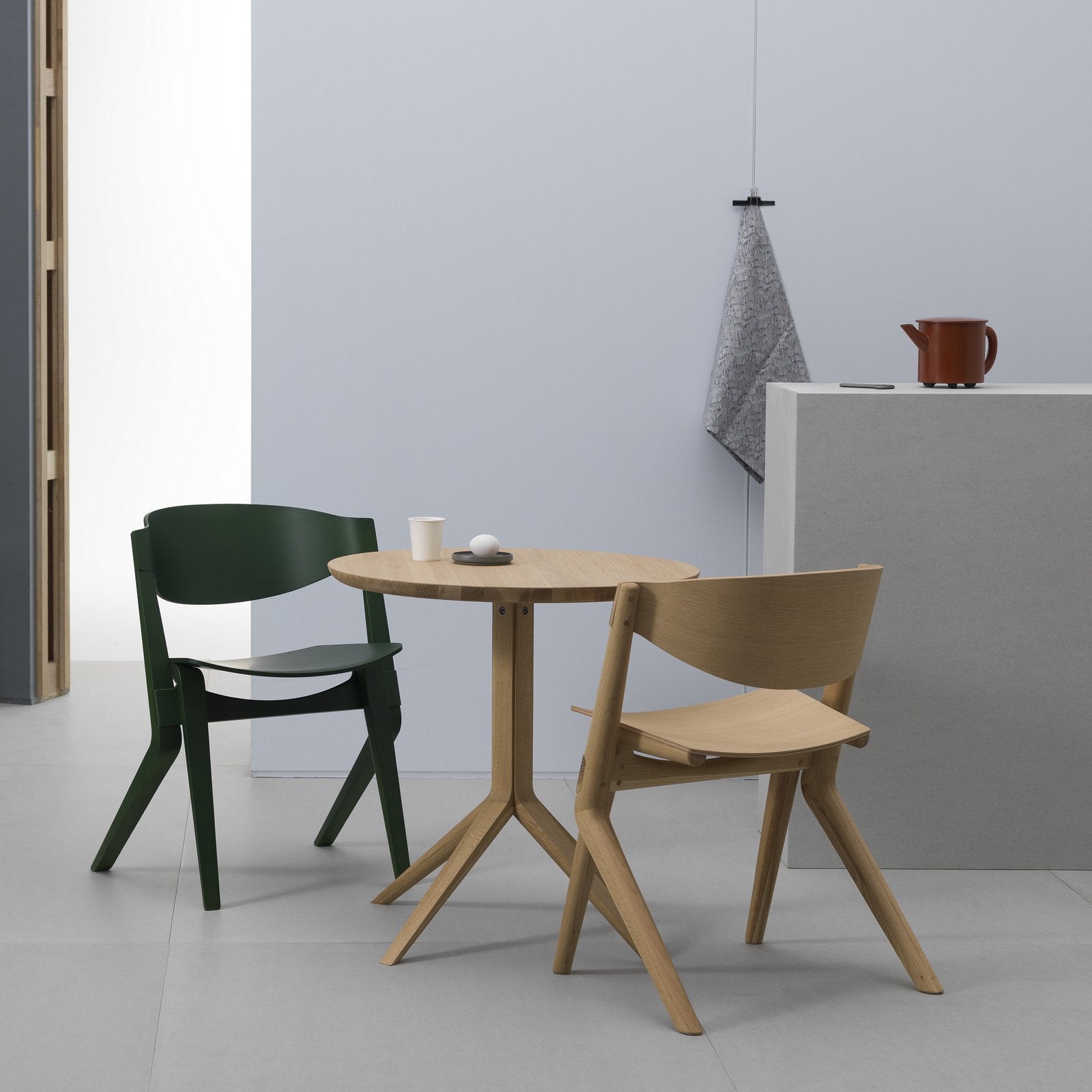 Karimoku New Standard - SCOUT BISTRO TABLE PURE OAK - Dining Table 